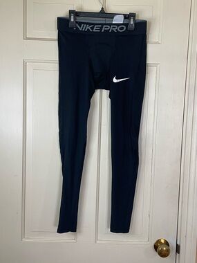 Nike Pro Men's 3/4 Tights In Black In Size Medium BV5641-010 Bundle  Of 2